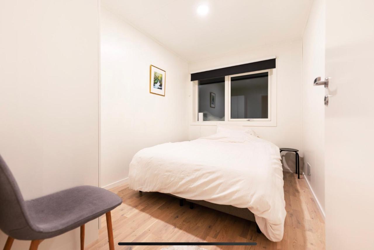 Aurora And Midnight Sun Apartment Tromso Exterior photo